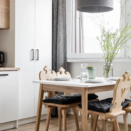 Udanypobyt Smrekova דירה זקופאנה